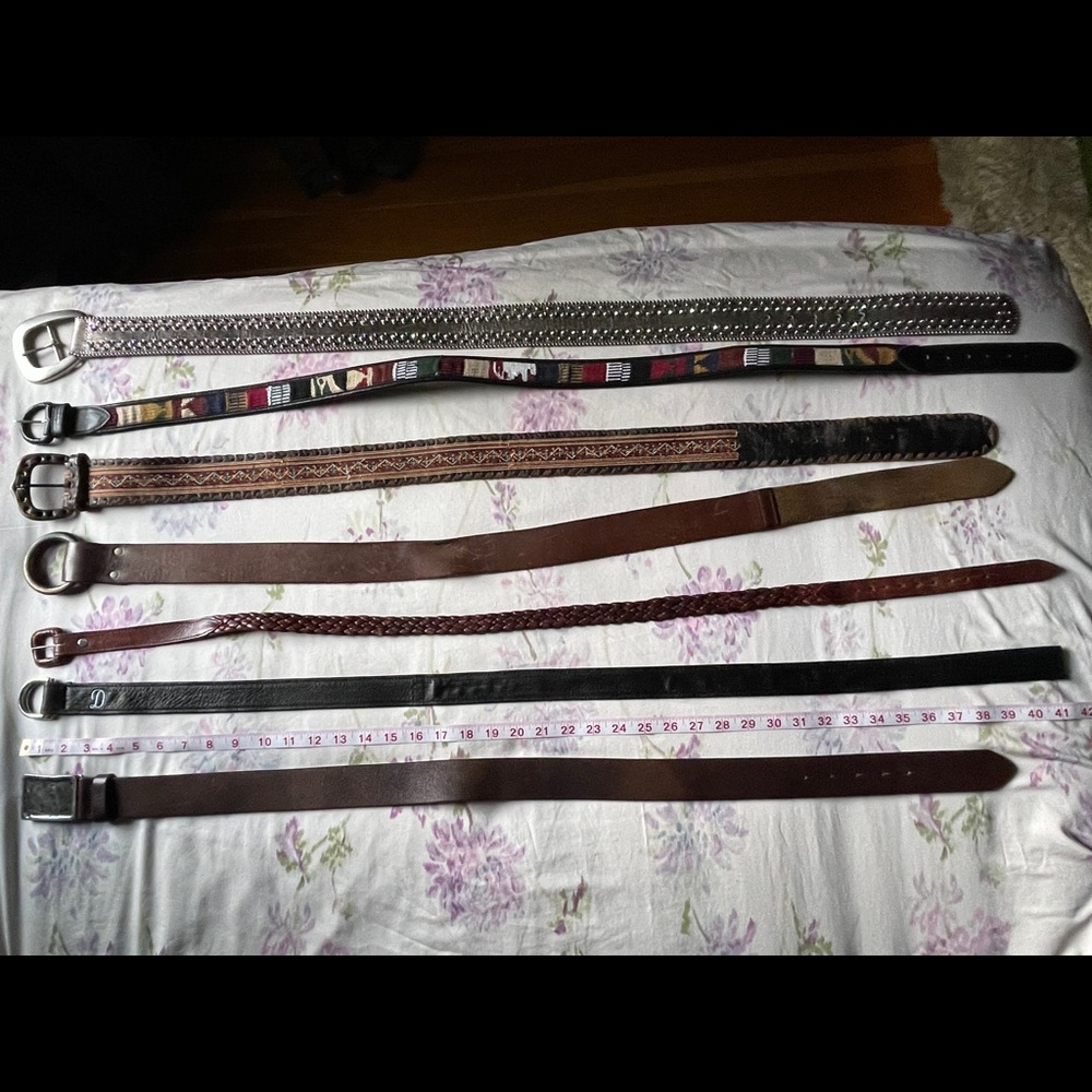 Belts - Picture 3 of 4